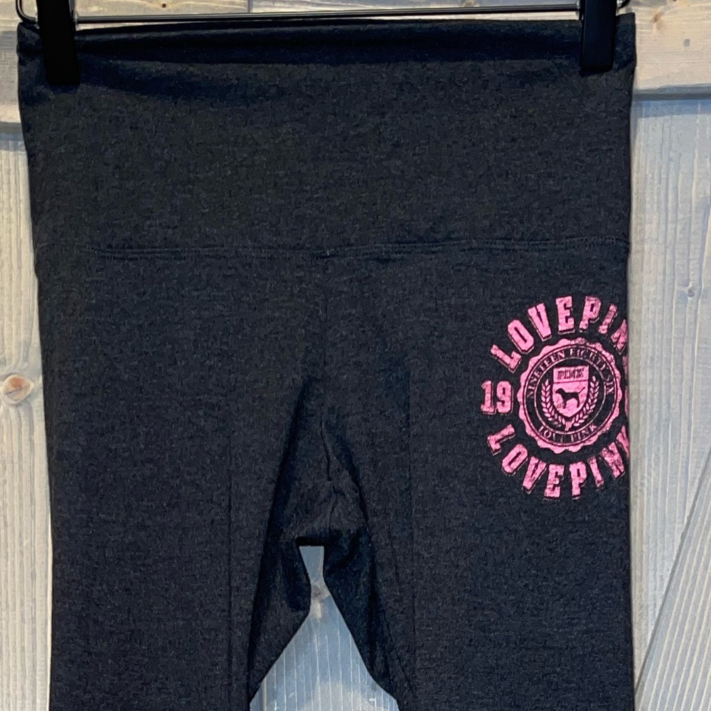 XS/S Love Pink grey leggings. Worn once.